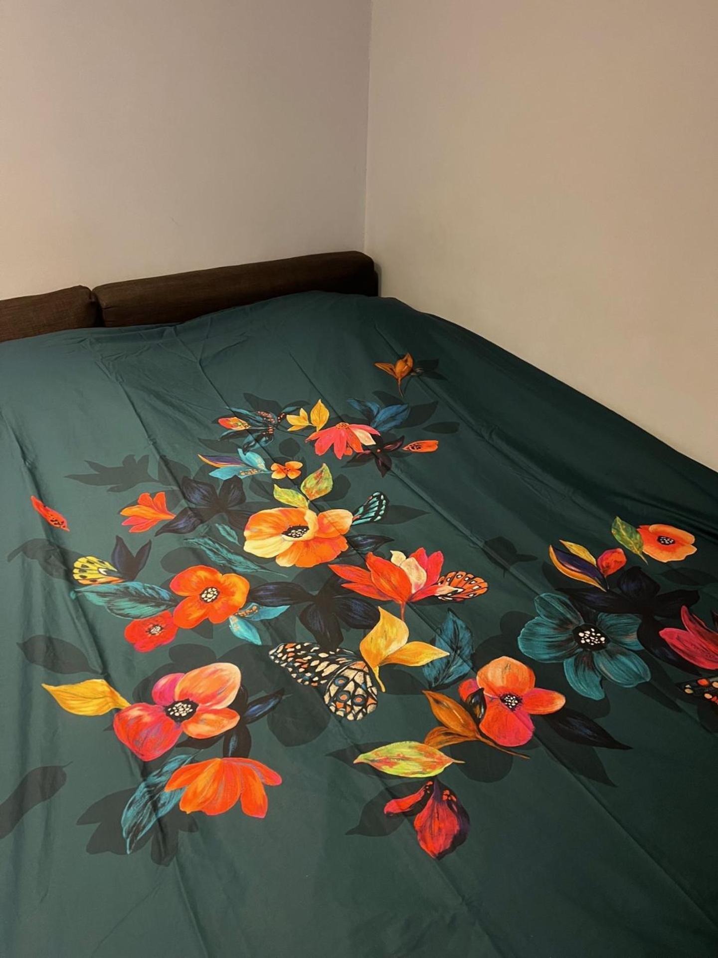 Apartment Bed Setting In Galeries Lafayette Street *